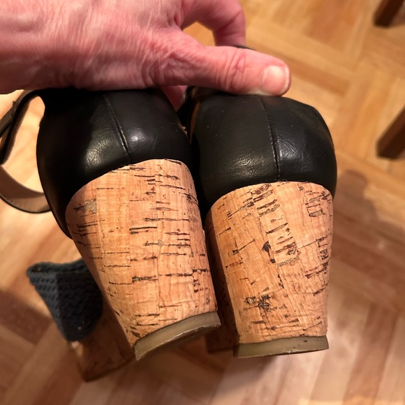 Women’s Aqua and yellow braided with black ankle strap enclosed cork 2 1/2 heel - Picture 12 of 12